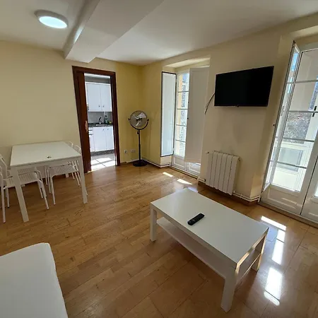 Ps 43 Vut Apartamento Lugo
